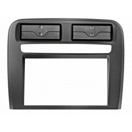 Mascherina autoradio 2DIN Colore nero <br /> Conf. 1 set <strong></strong><strong>FIAT</strong> Punto 04&gt