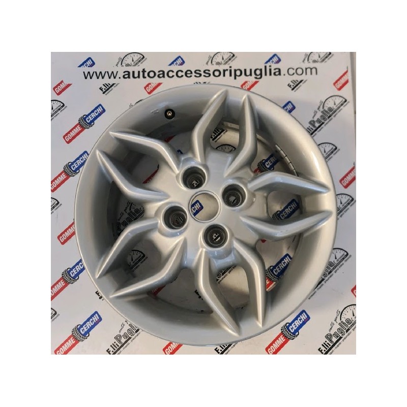 Cerchi in Lega Usati FIAT PUNTO 15x6 ET 37 Silver