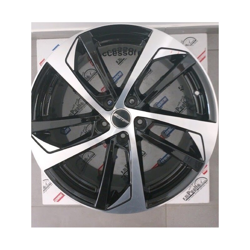 Kit 3 Cerchi in Lega Nuovi GMP KATANA 8X19 5X114.3 ET50 Black Diamond